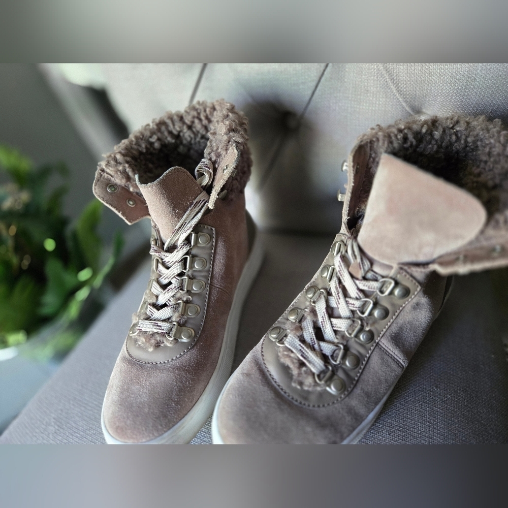 Sam Eldeman Gray Lace Up Fur Lined‎ Winter Boots ~size 6